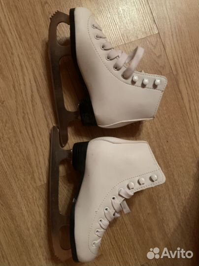 Коньки фигурные