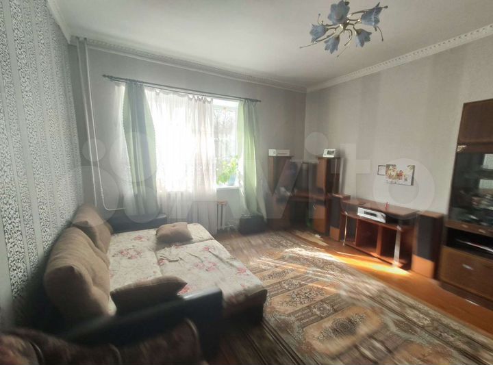 4-к. квартира, 100,8 м², 1/2 эт.