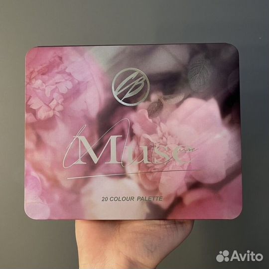 Палитра теней Muse Cosmic Brushes (Beauty)