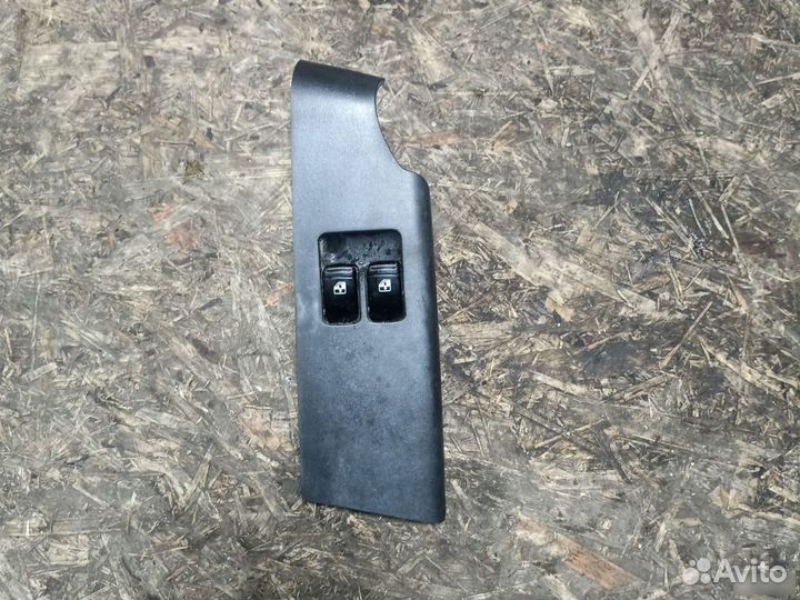 Блок управления стеклоподъемниками Chevrolet aveo