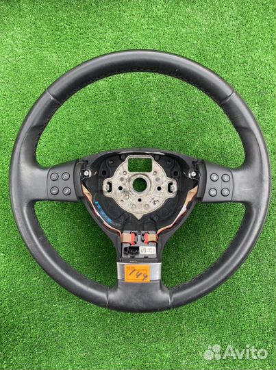 Руль vw Jetta 1k2