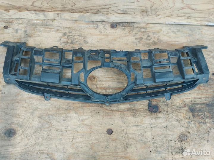 Решетка радиатора Toyota Prius 3 ZVW30 53111-47020