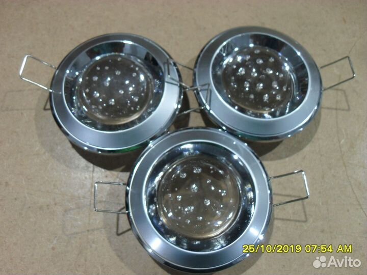 Светильник потолочный