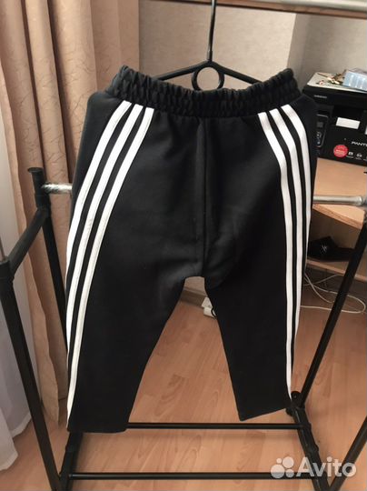 Спортивные брюки