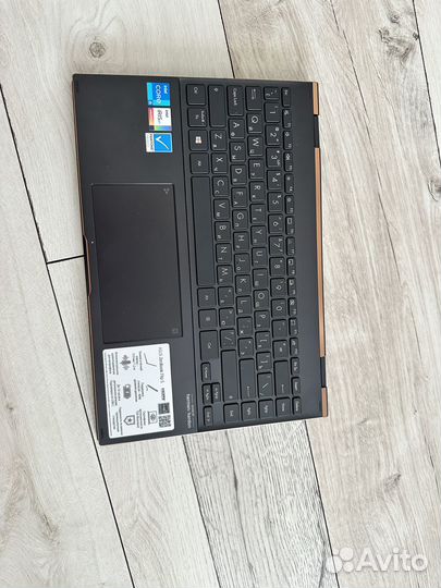 Продам ультрабук Asus Zenbook Flip S13 oled