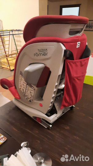 Автомобильное кресло britax romer advansafix II