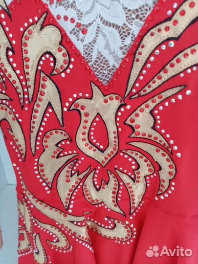 Платье для фигурного катания