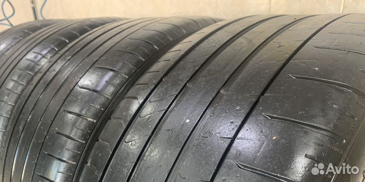 Pirelli P Zero 275/40 R21 и 315/35 R21