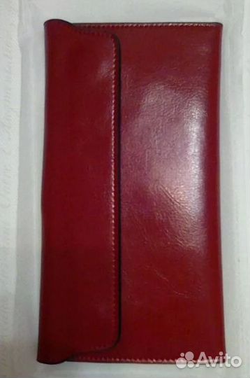 Кошелек женский красный
