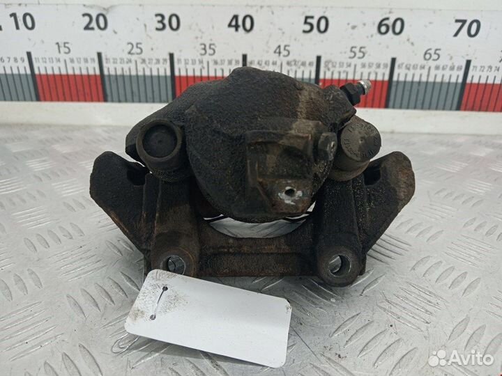 Суппорт передний левый для Volkswagen Passat 5 GP