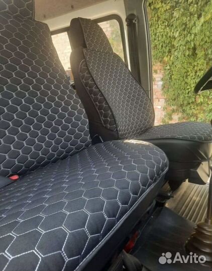 На газель жаккард