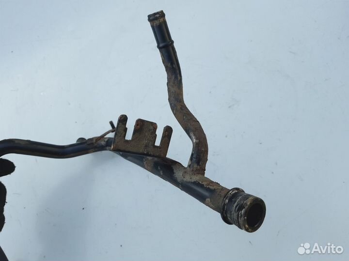 Трубка охлаждения Skoda Octavia A4 Golf 4