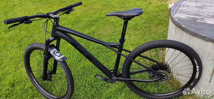 Велосипед горный GT 27.5 avalanche expert 2020