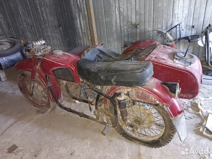 Днепр запчасти. есть все