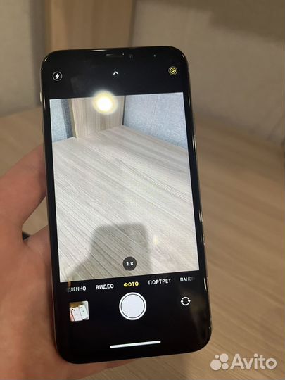 iPhone Xs, 256 ГБ