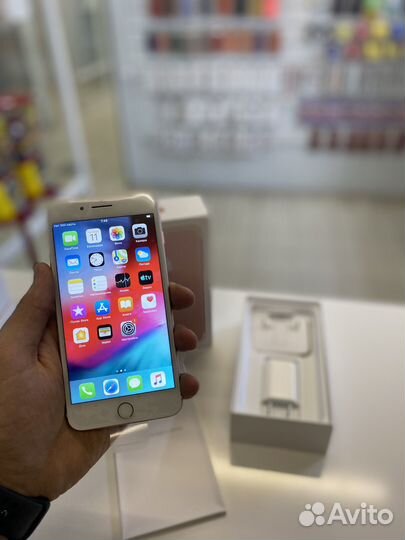 Телефон iPhone 7 plus 32gb (rev)