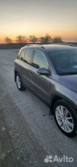 Volkswagen Tiguan 2.0 AT, 2010, 160 000 км