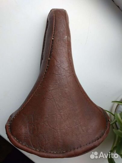 Седло для велосипеда кожаное