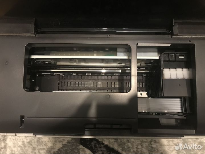 Epson l800 (под восстановление/на запчасти)