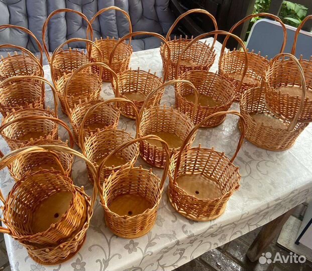 Корзина плетеная