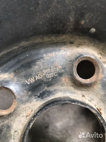 Диск штампованный R15 Skoda Octavia A5