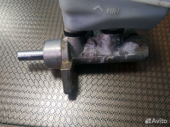 Цилиндр тормозной Renault Logan 1 1.4 K7J 2008