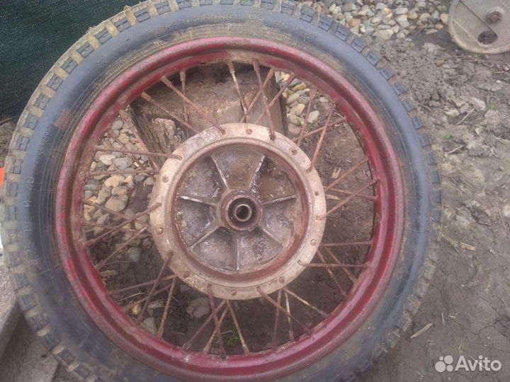 Колесо для мотоцикла 