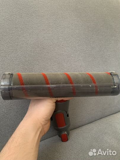 Вертикальный пылесос Redmond RV-UR363