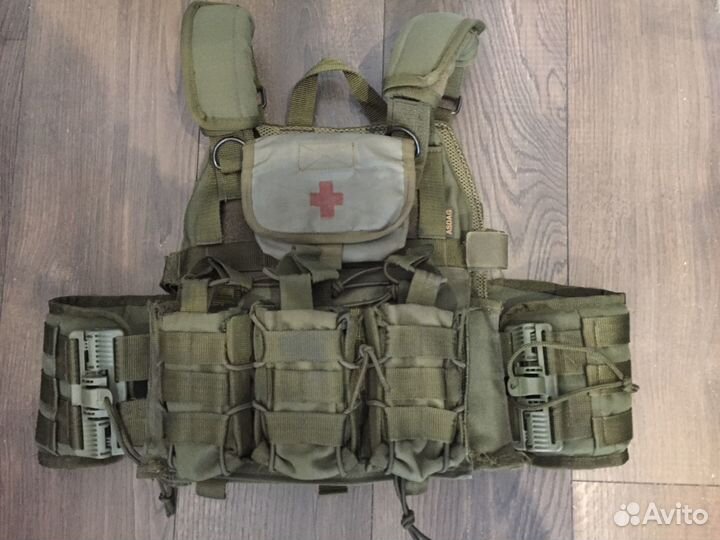 Бронежилет разгрузка плитник