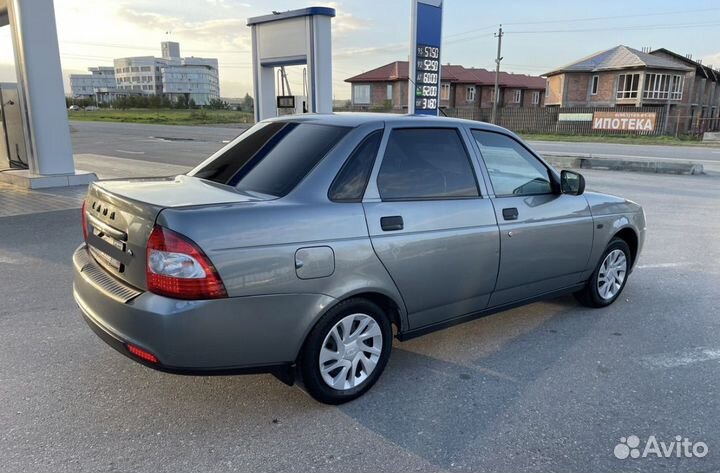 LADA Priora 1.6 МТ, 2013, 300 000 км