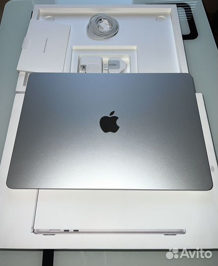 Apple macbook air 15 m2 256gb 2023 A2941