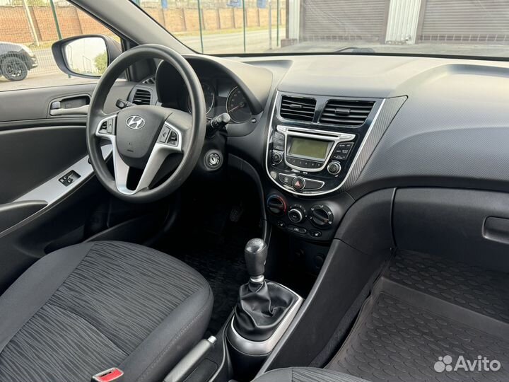 Hyundai Solaris 1.4 МТ, 2014, 111 000 км