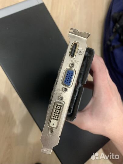 Видеокарта gigabyte AMD Radeon HD 6670 2гб DDR3