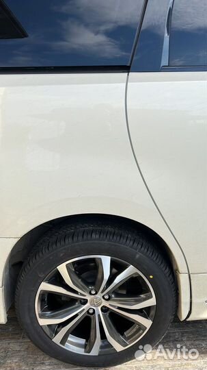 Bridgestone Dueler H/L 400 245/50 R20