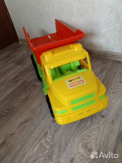 Развивающий автомобиль