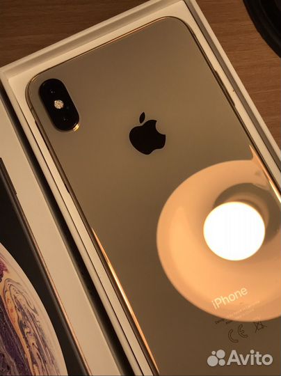 iPhone Xs Max, 64 ГБ