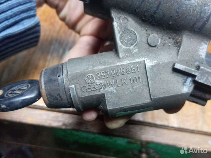 Замок зажигания Volkswagen Passat B3