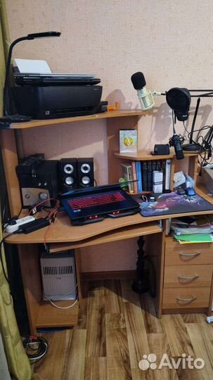 Компьютерный стол бу