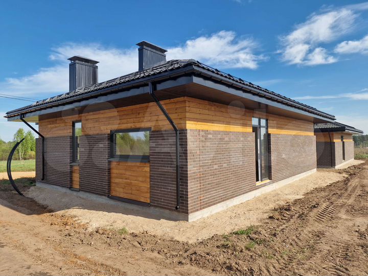 Дом 107,8 м² на участке 10 сот.