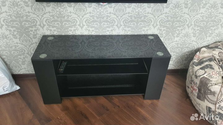 Тумба под телевизор