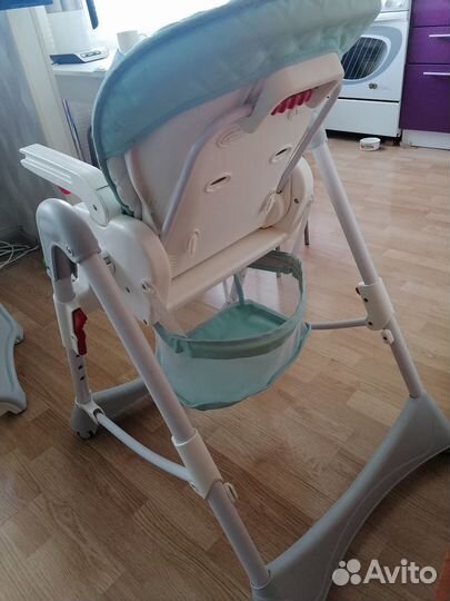 Детский стульчик для кормления