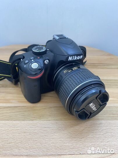 Зеркальный фотоаппарат Nikon D3200 Kit