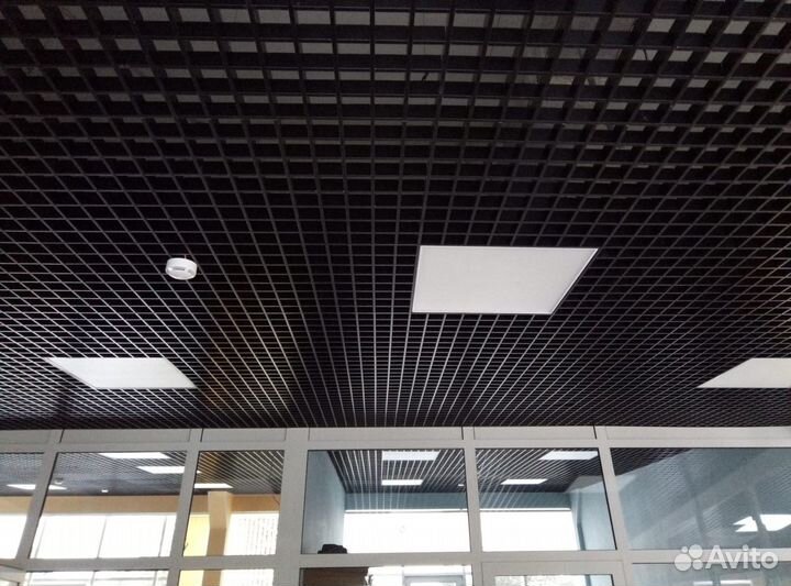 Подвесной Потолок Грильято цвет: черный