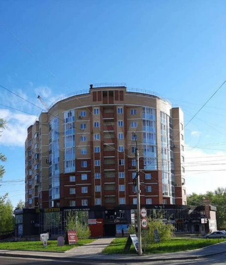 2-к. квартира, 65 м², 6/10 эт.