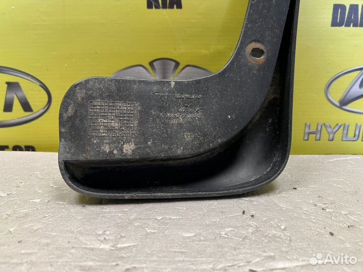 Брызговик передней левый лачетти универсал -3022