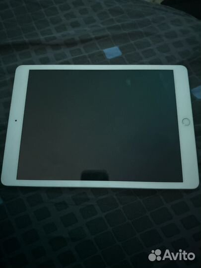 iPad 8