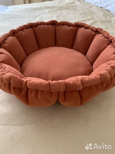 Лежанка для собак