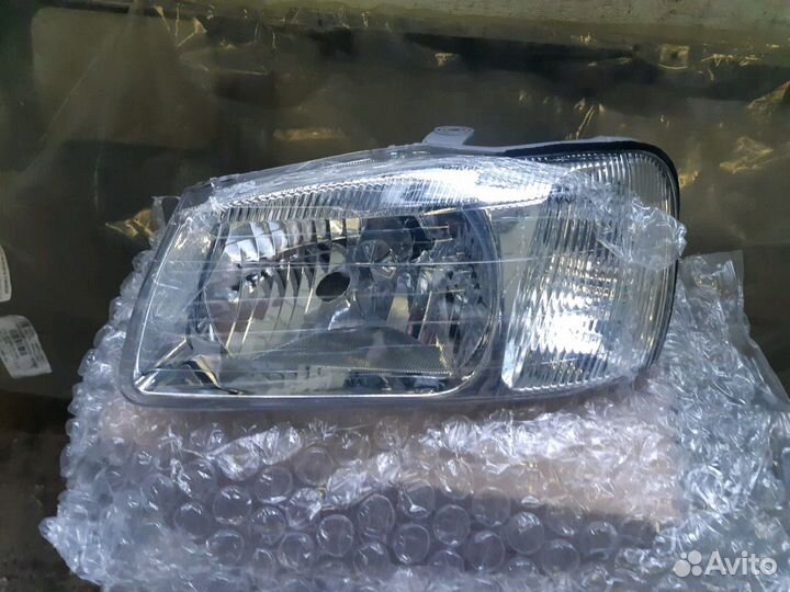 Фара левая Hyundai Accent Тагаз