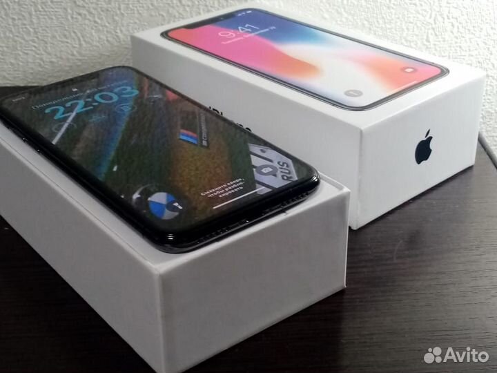 iPhone X, 64 ГБ