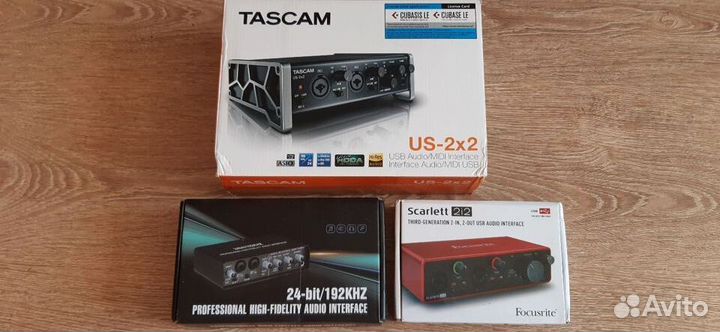 Звуковая карта Tascam US-2x2, Scarlett 2i2 3rd